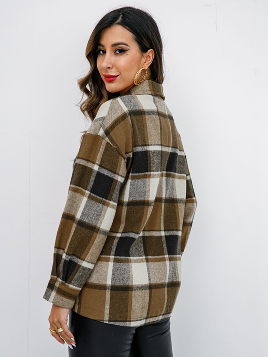 Plaid Button-